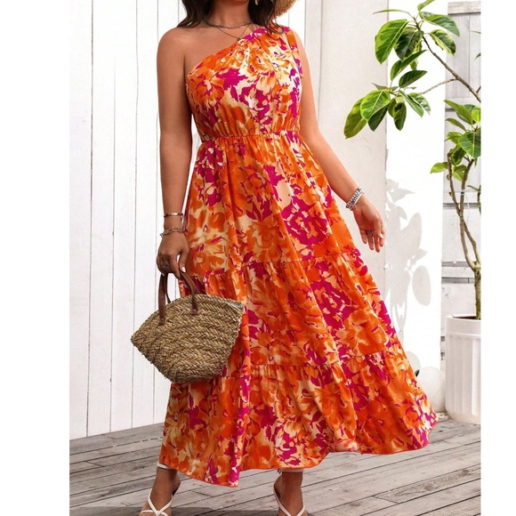 Plus Floral Print One Shoulder Cottagecore Maxi Dress - Picture 2 of 5